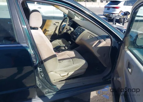 2001 Honda Accord Value Package from USA, damaged, VIN 1HGCF86601A051159